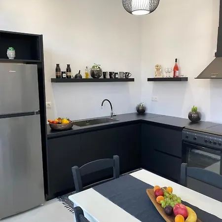 Artelie Appartement Kyparissia