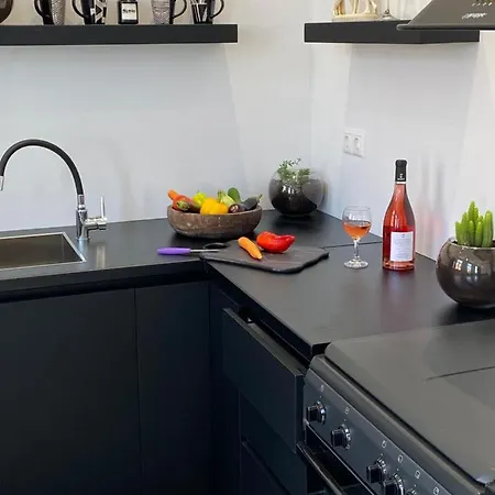 Artelie * Kyparissia